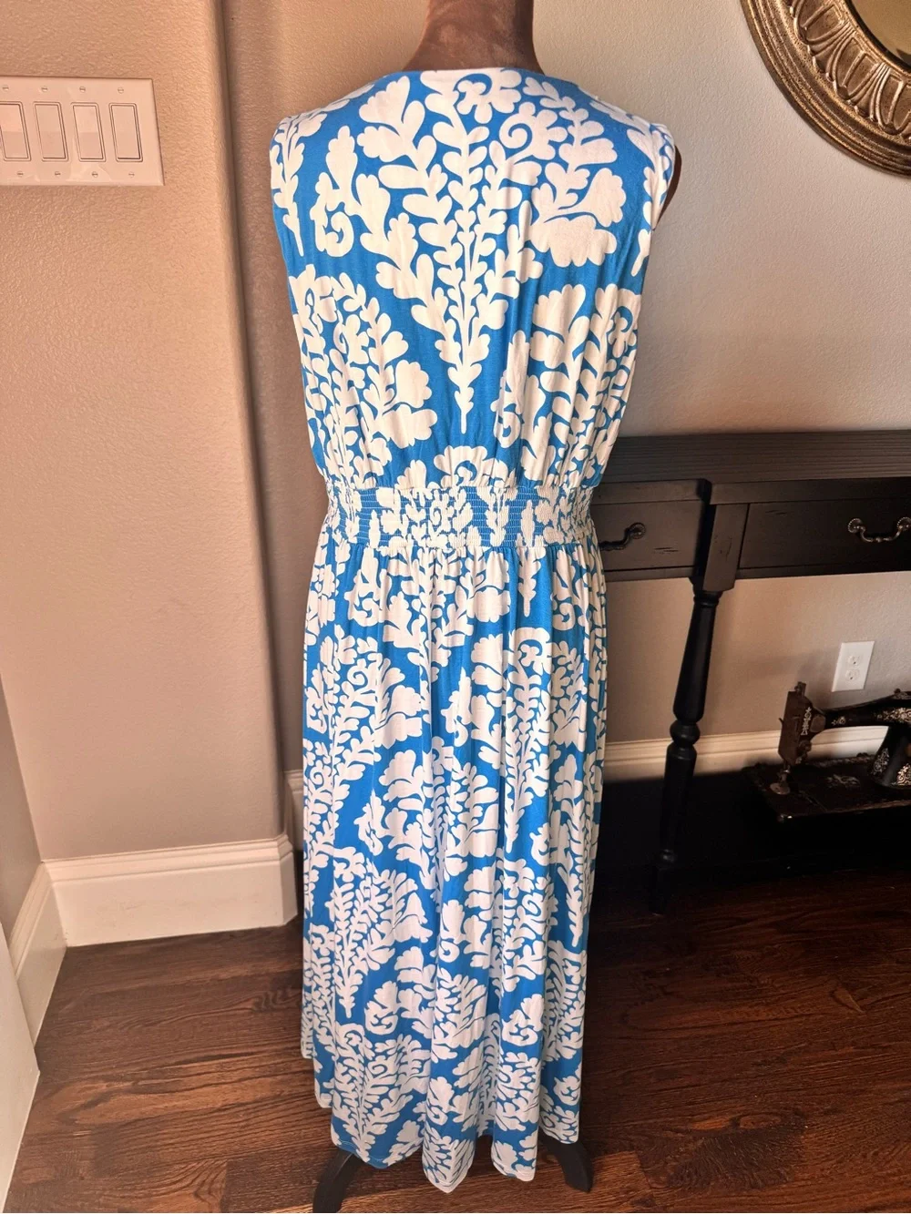 BODEN Paloma Blue & White Damask Jersey Maxi Dress | Smocked Waist | 12P Petite - Picture 6 of 10